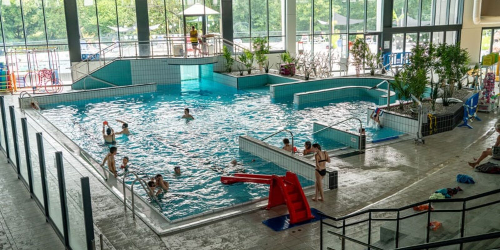 centre-aquatique-des-grands-pres