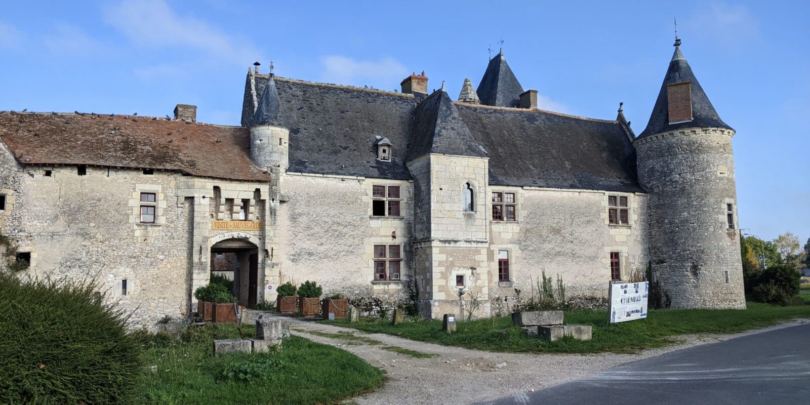 Chemery-chateau
