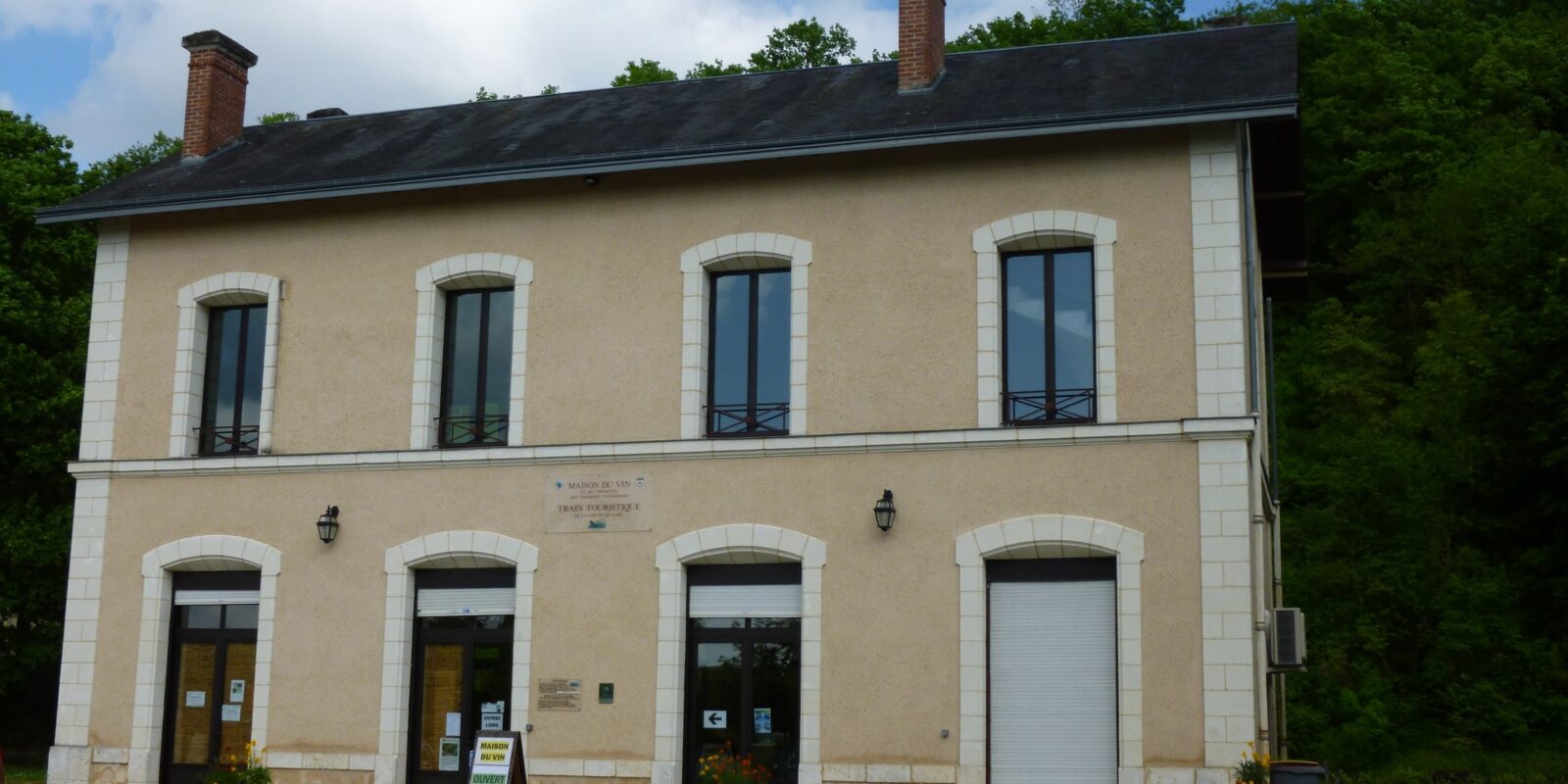 maison-du-vin-gare-de-thore